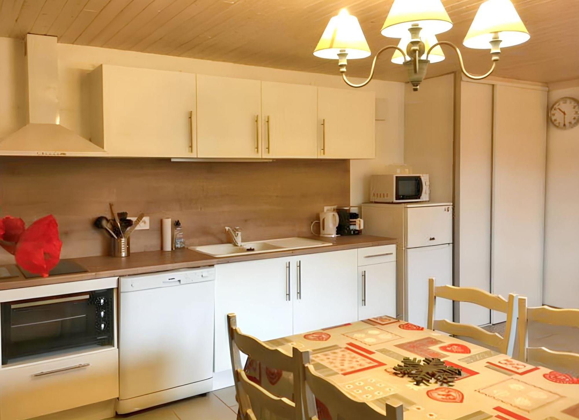 Appartement Cosy A Cornimont 30 M² Avec Terrasse Et Vue Montagne Exterior foto